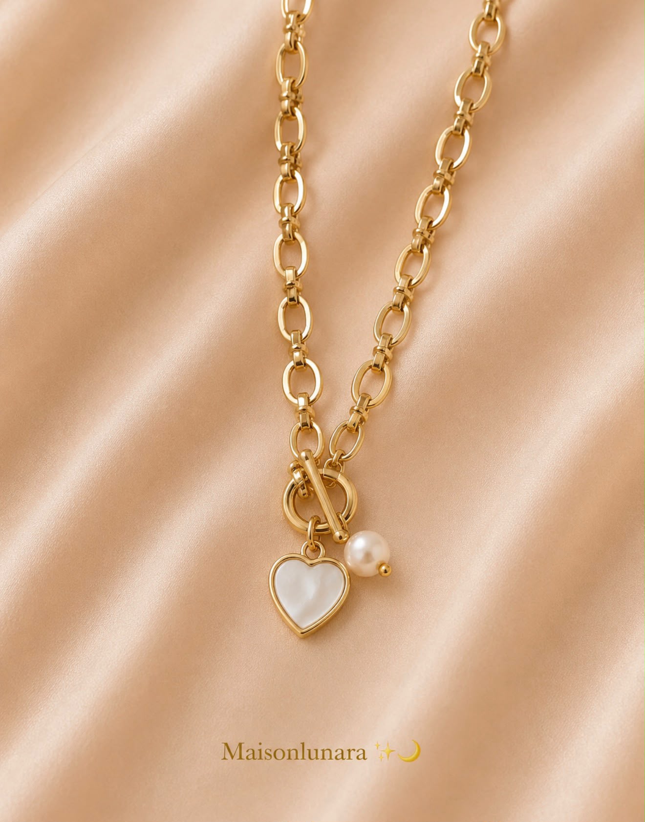 Cœur Toggle Necklace