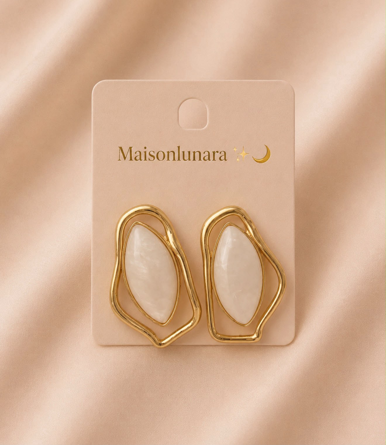 Perla Organic Studs